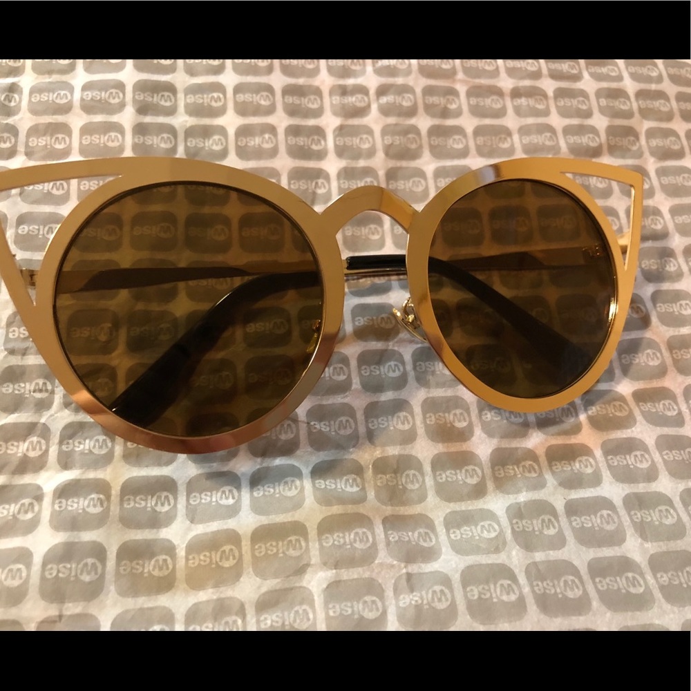 Cute Sunglasses Gold Frames